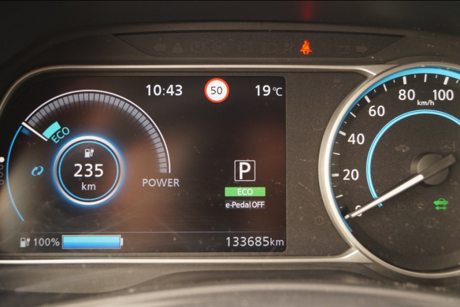 Nissan Leaf 2.ZERO EDITION 40kWh -NAVI-ECC-CAM-