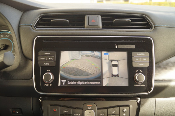 Nissan Leaf 2.ZERO EDITION 40kWh -NAVI-ECC-CAM-