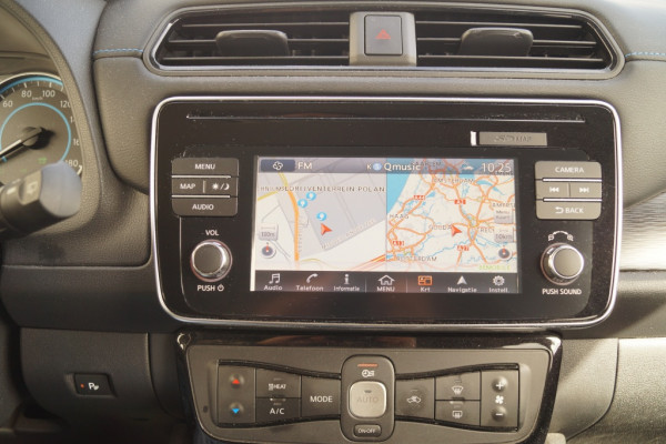 Nissan Leaf 2.ZERO EDITION 40kWh -NAVI-ECC-CAM-