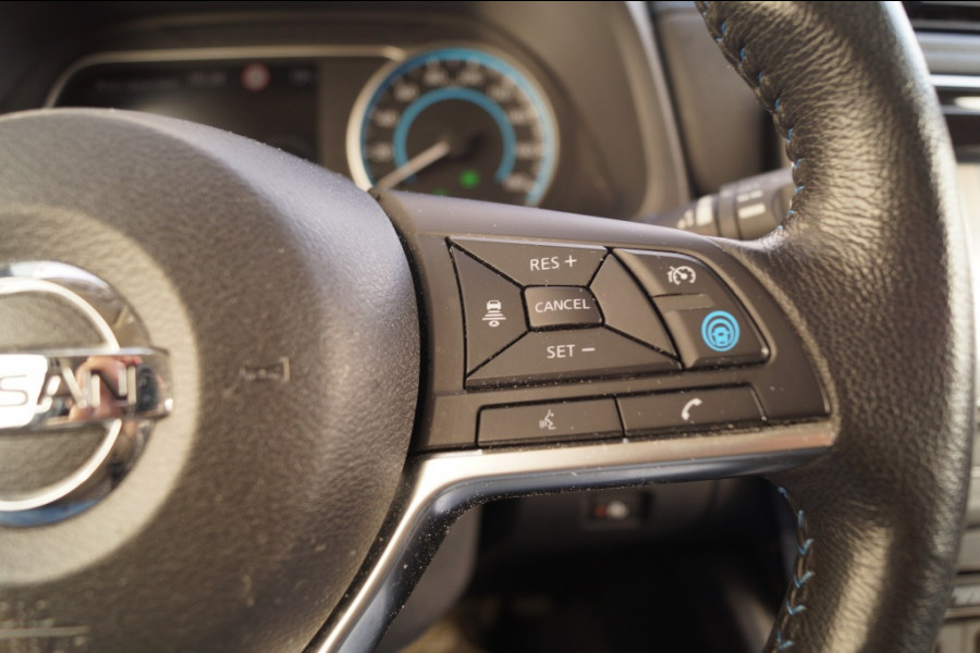 Nissan Leaf 2.ZERO EDITION 40kWh -NAVI-ECC-CAM-