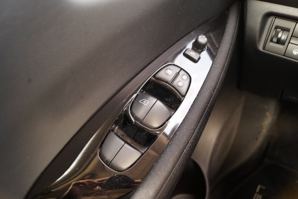 Nissan Leaf 2.ZERO EDITION 40kWh -NAVI-ECC-CAM-