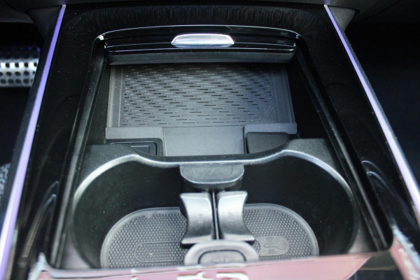 Mercedes-Benz GLA 250e 218PK BUSINESS SOLUTION AMG LIMITED | SFEER VERLICHTING | PANORAMISCH SCHUIF/KANTEL DAK | BURMESTER PREMIUM AUDIO | VERWARMDE VOORSTOELEN | MULTIBEAM LED KOPLAMPEN | APPLE CARPLAY/ANDROID AUTO | 360˚ CAMERA | DODEHOEK DETECTIE | ELEKTRISCH BEDIENBARE ACHTERKLEP | KEYLESS ENTRY/START | DRAADLOZE TELEFOONLADER | NIGHT PAKKET | 20" LICHTMETALEN VELGEN | ZWARTE HEMELBEKLEDING |