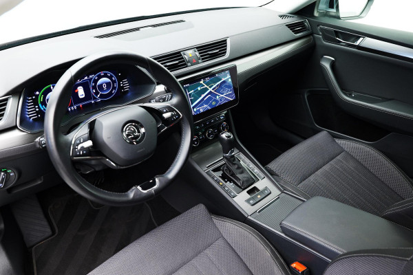 Škoda Superb Combi 1.4 TSI iV Sportline Business |Carplay|360cam|Memory|