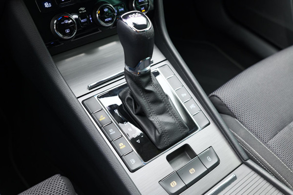 Škoda Superb Combi 1.4 TSI iV Sportline Business |Carplay|360cam|Memory|