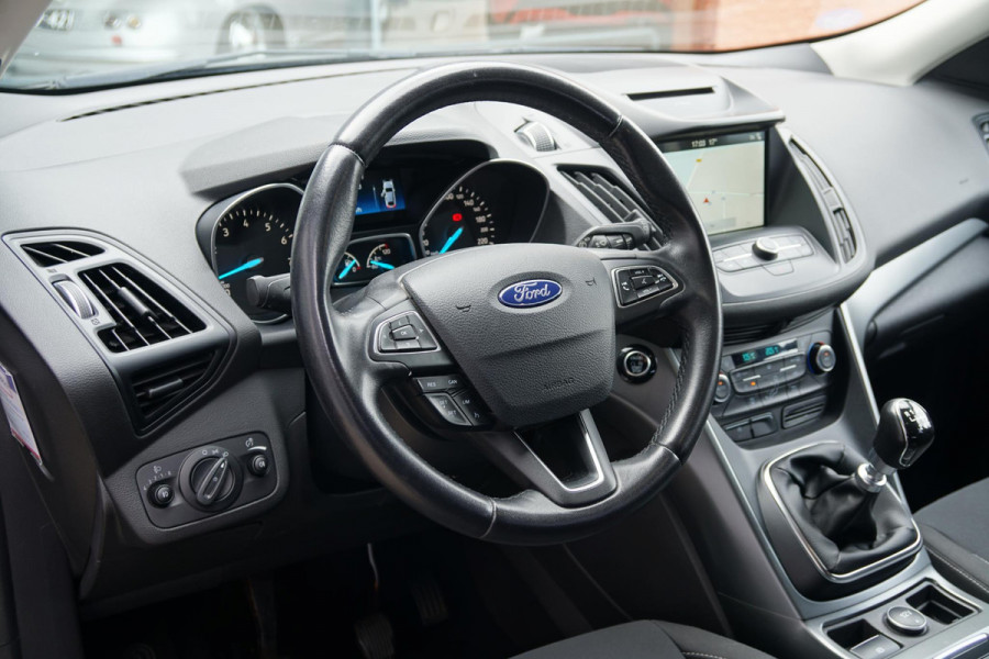 Ford Kuga 1.5 EcoBoost Trend Ultimate DEALER ONDERHOUDEN + TREKHAAK / NAVIGATIE