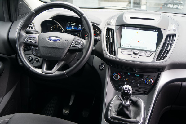Ford Kuga 1.5 EcoBoost Trend Ultimate DEALER ONDERHOUDEN + TREKHAAK / NAVIGATIE