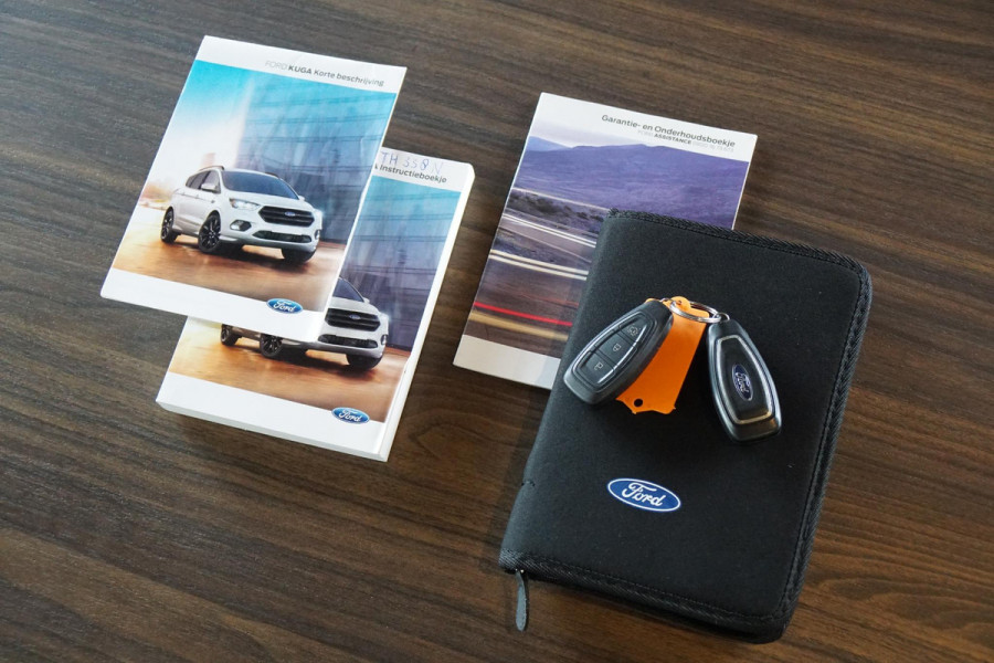 Ford Kuga 1.5 EcoBoost Trend Ultimate DEALER ONDERHOUDEN + TREKHAAK / NAVIGATIE