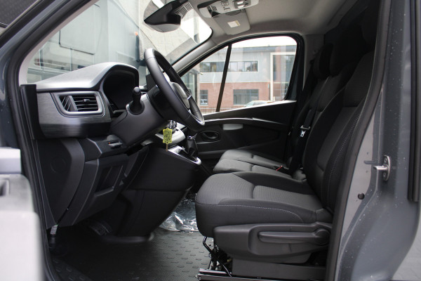 Renault Trafic 2.0 Blue dCi 150pk T30 L2H1 Advance - 2x Schuifdeur - Achteruitrijcamera - Carplay - Android - Allseason - Trekhaak - Rijklaar