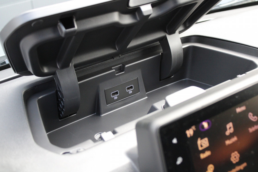 Renault Trafic 2.0 Blue dCi 150pk T30 L2H1 Advance - 2x Schuifdeur - Achteruitrijcamera - Carplay - Android - Allseason - Trekhaak - Rijklaar