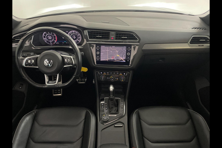 Volkswagen Tiguan 2.0 TSI 4Motion Highline Business R AUTOMAAT PANO AIRCO NAVI CRUISE BT STOELVERW APPLE CARPLAY 20INCH NIEUWSTAAT