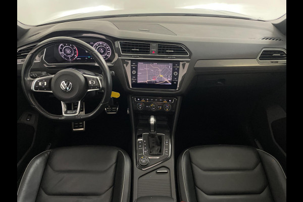 Volkswagen Tiguan 2.0 TSI 4Motion Highline Business R AUTOMAAT PANO AIRCO NAVI CRUISE BT STOELVERW APPLE CARPLAY 20INCH NIEUWSTAAT