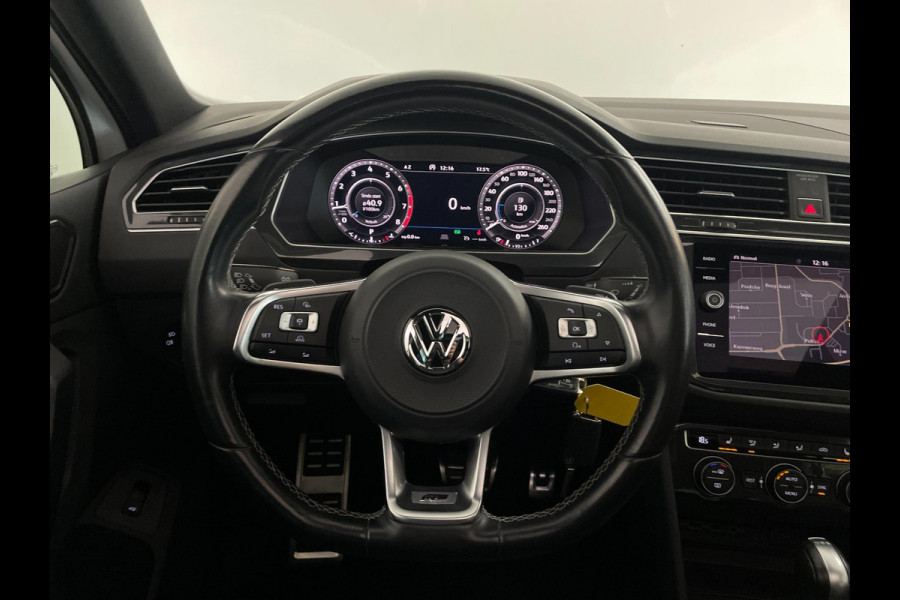 Volkswagen Tiguan 2.0 TSI 4Motion Highline Business R AUTOMAAT PANO AIRCO NAVI CRUISE BT STOELVERW APPLE CARPLAY 20INCH NIEUWSTAAT