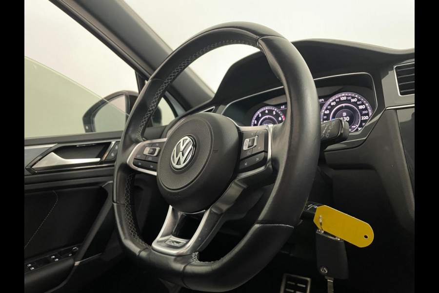 Volkswagen Tiguan 2.0 TSI 4Motion Highline Business R AUTOMAAT PANO AIRCO NAVI CRUISE BT STOELVERW APPLE CARPLAY 20INCH NIEUWSTAAT