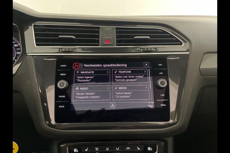 Volkswagen Tiguan 2.0 TSI 4Motion Highline Business R AUTOMAAT PANO AIRCO NAVI CRUISE BT STOELVERW APPLE CARPLAY 20INCH NIEUWSTAAT