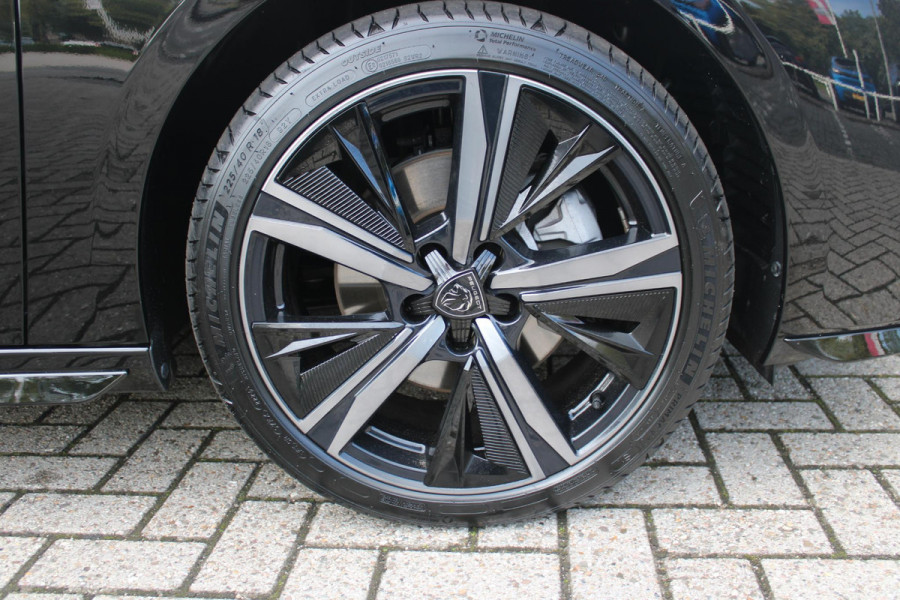 Peugeot 308 SW 1.2 MILD HYBRID 145PK DCS6 GT | ELEKTRISCHE STOEL MET GEHEUGEN FUNCTIE | STOEL VERWARMING | ELEKTRISCHE ACHTERKLEP | 360° CAMERA | KEYLESS ENTRY/START | ADAPTIVE CRUISE CONTROL | 19" LICHTMETALEN VELGEN | DRAADLOZE TELEFOONLADER | DRAADLOZE APPLE CARPLAY/ANDROID AUTO | NAVIGATIE | ALCANTARA BEKLEDING | DAB+ RADIO | DODEHOEK DETECTIE |
