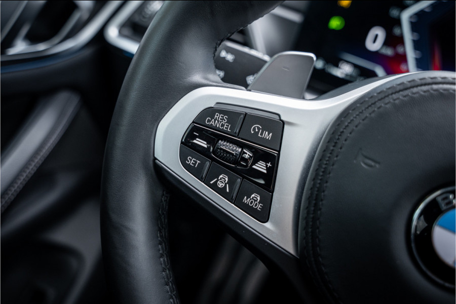 BMW 4 Serie Gran Coupé M440i xDrive High Executive ** M SPORT PACKAGE PRO ** PANODAK ** HUD 374pk