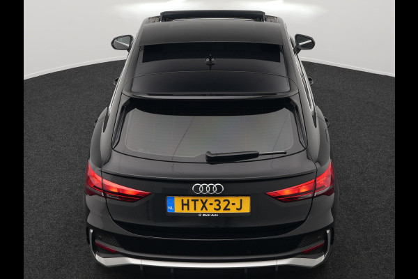 Audi Q3 Sportback 45 TFSI e S Line Plug In Hybrid 245pk PHEV | Trekhaak af Fabriek | Panodak | Adaptive Cruise | 20"L.M | Apple Carplay | Virtual | Sportstoelen Verwarmd | Camera | Navi |