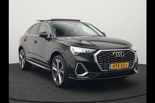Audi Q3 Sportback 45 TFSI e S Line Plug In Hybrid 245pk PHEV | Trekhaak af Fabriek | Panodak | Adaptive Cruise | 20"L.M | Apple Carplay | Virtual | Sportstoelen Verwarmd | Camera | Navi |