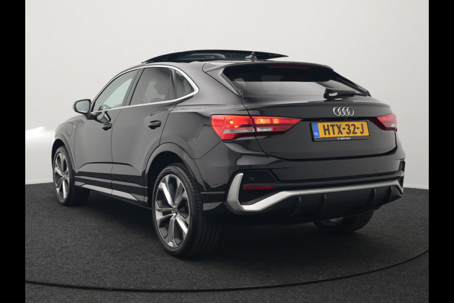 Audi Q3 Sportback 45 TFSI e S Line Plug In Hybrid 245pk PHEV | Trekhaak af Fabriek | Panodak | Adaptive Cruise | 20"L.M | Apple Carplay | Virtual | Sportstoelen Verwarmd | Camera | Navi |