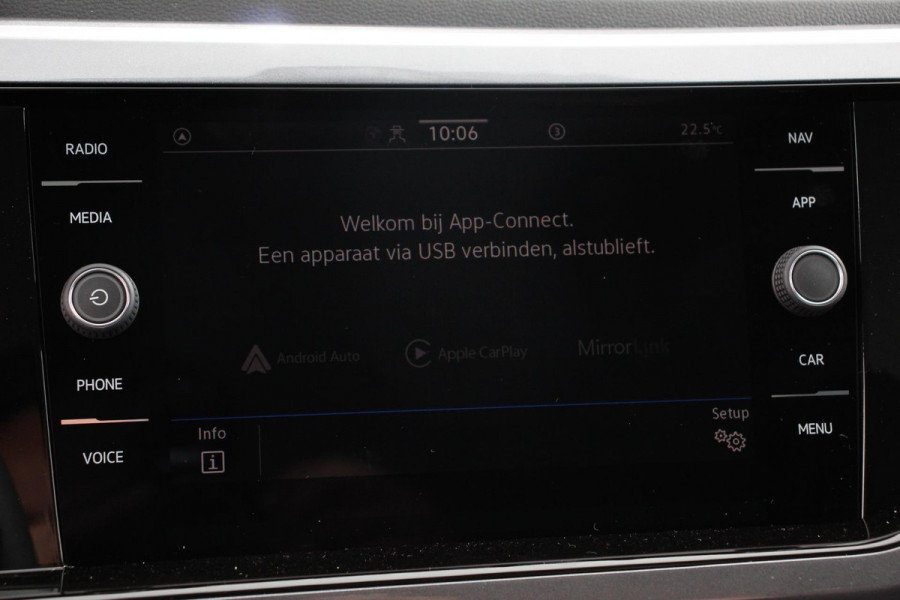 Volkswagen Polo 1.0 TSI DSG Style | Navigatie | Climate Control | Cruise control adaptive | Parkeer sensoren | Led | Dab | Lichtmetalen Velgen | Digitale Cockpit