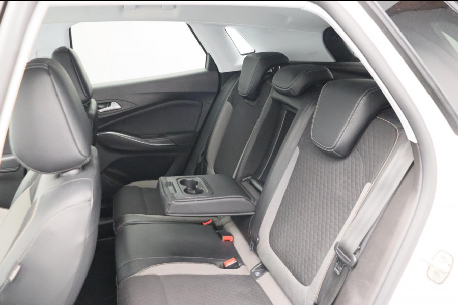 Opel Grandland X 1.2 Turbo Business Executive Trekhaak Navigatie Origineel NL