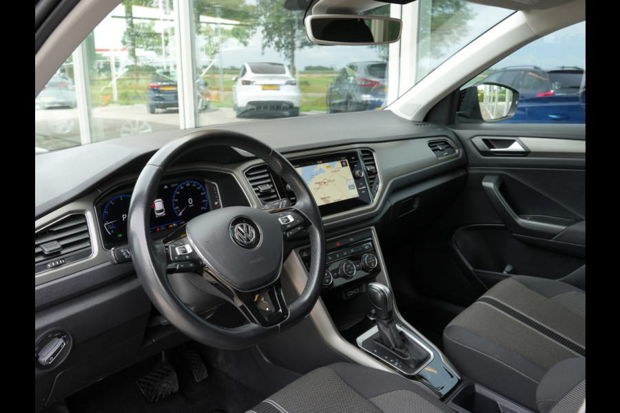 Volkswagen T-Roc 1.5 TSI DSG Style Business | Navigatie | Climate Control | Virtual | Camera