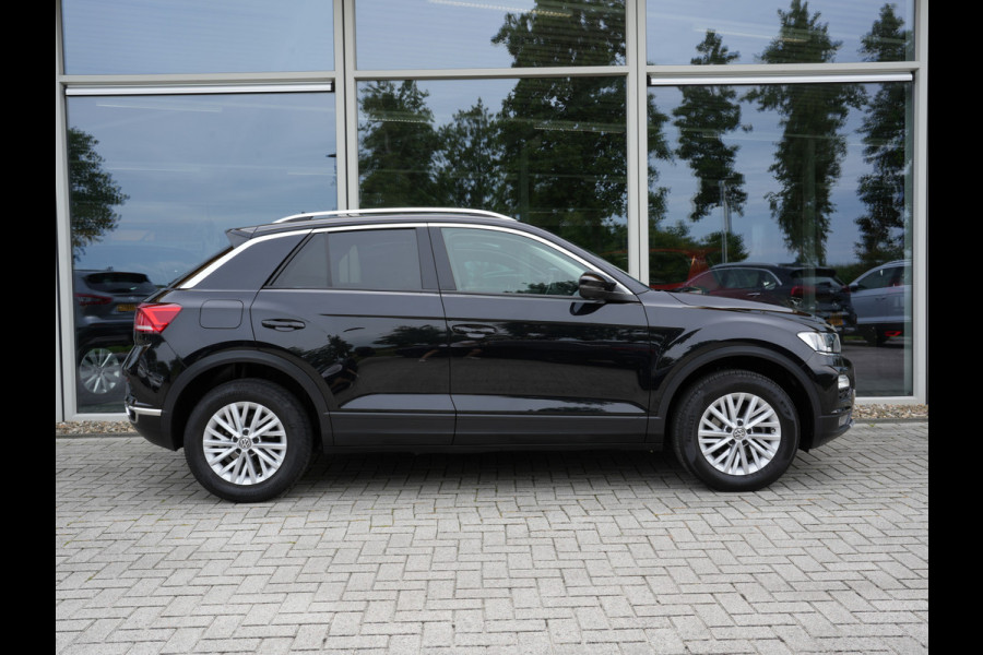 Volkswagen T-Roc 1.5 TSI DSG Style Business | Navigatie | Climate Control | Virtual | Camera