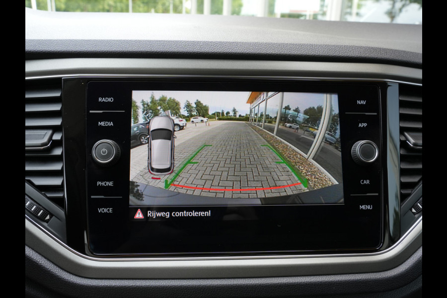 Volkswagen T-Roc 1.5 TSI DSG Style Business | Navigatie | Climate Control | Virtual | Camera