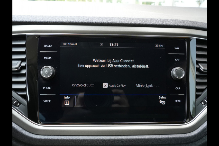 Volkswagen T-Roc 1.5 TSI DSG Style Business | Navigatie | Climate Control | Virtual | Camera