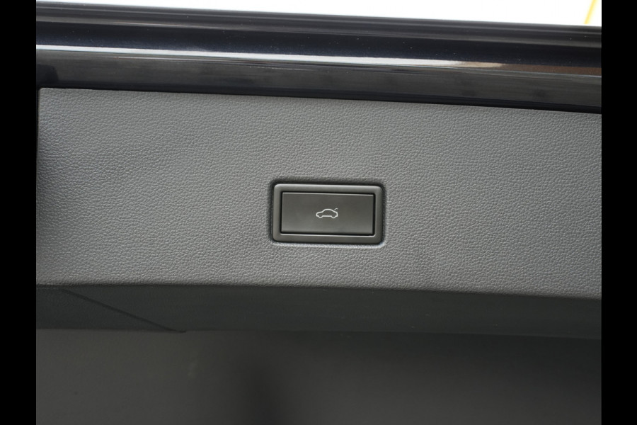 Volkswagen T-Roc 1.5 TSI DSG Style Business | Navigatie | Climate Control | Virtual | Camera