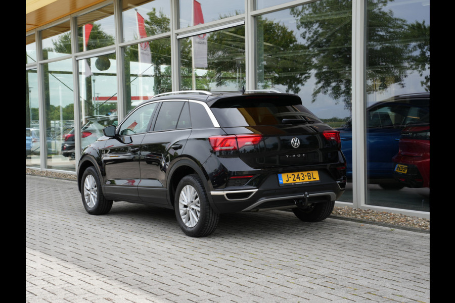 Volkswagen T-Roc 1.5 TSI DSG Style Business | Navigatie | Climate Control | Virtual | Camera