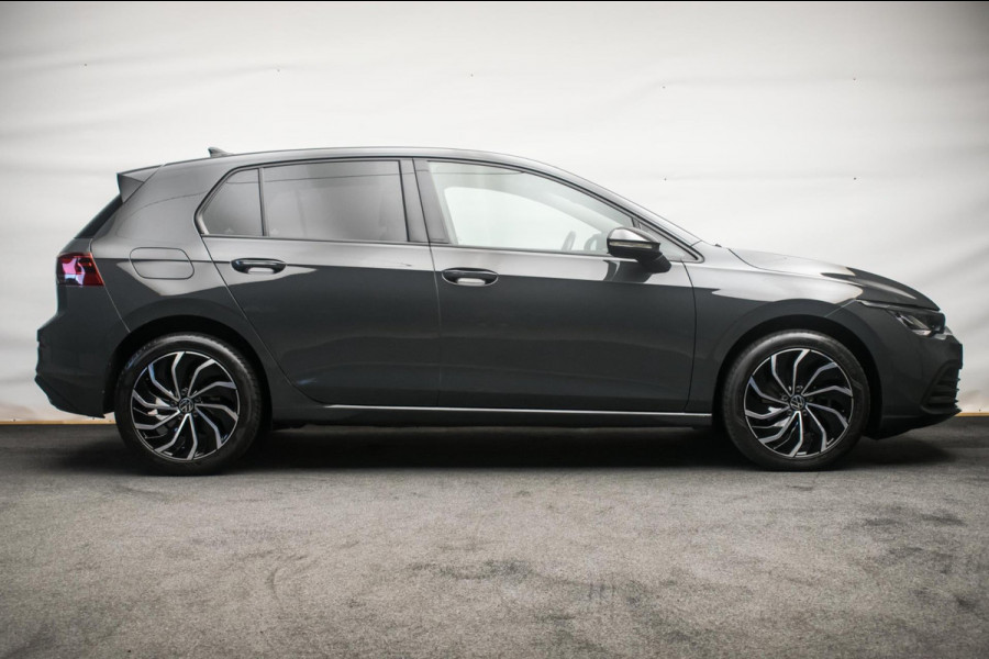 Volkswagen Golf 1.0 eTSI Sportline Automaat ORG NL [ Sfeerverlichting Full LED Virtual Carplay Adaptive Cruise Parkeersensoren ]