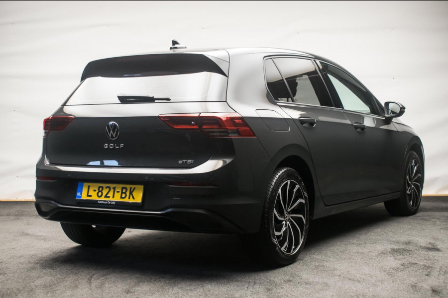Volkswagen Golf 1.0 eTSI Sportline Automaat ORG NL [ Sfeerverlichting Full LED Virtual Carplay Adaptive Cruise Parkeersensoren ]