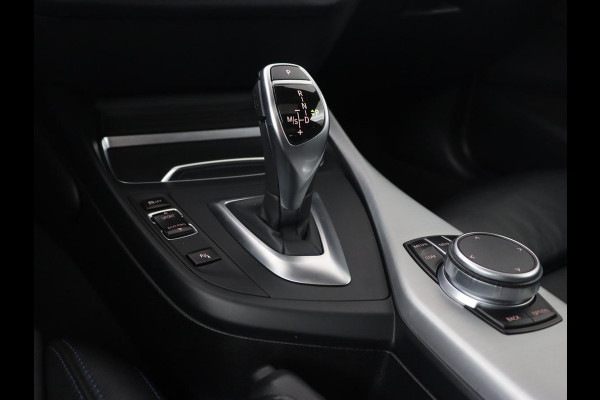 BMW 1-serie M140i High Executive | 2e eigenaar | Schuifdak | Leder | Harman/Kardon | Stoel & stuurverwarming | Camera | Carplay | Full LED | Navigatie