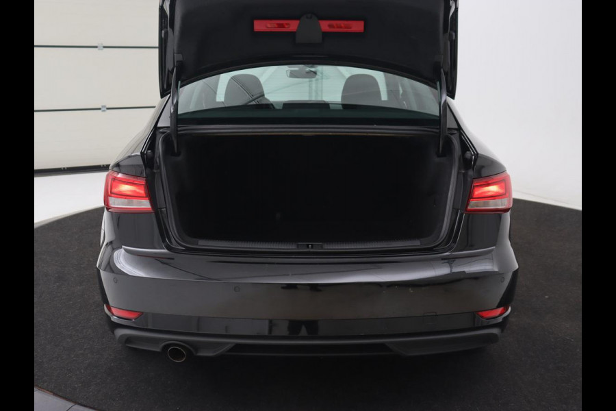 Audi A3 30 TFSI Pro Line | Xenon | Navigatie | DAB | Cruise control | Airco | Bluetooth