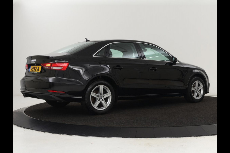 Audi A3 30 TFSI Pro Line | Xenon | Navigatie | DAB | Cruise control | Airco | Bluetooth