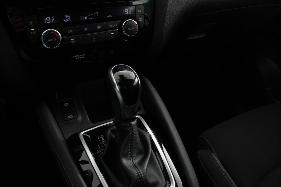 Nissan QASHQAI 1.3 160pk Automaat DIG-T N-Connecta | Adaptive Cruise Control | Navigatie | Lane Assist | 360* Camera | 18 Inch Lichtmetalen Velgen |