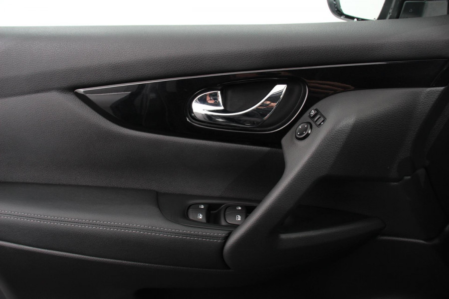 Nissan QASHQAI 1.3 160pk Automaat DIG-T N-Connecta | Adaptive Cruise Control | Navigatie | Lane Assist | 360* Camera | 18 Inch Lichtmetalen Velgen |