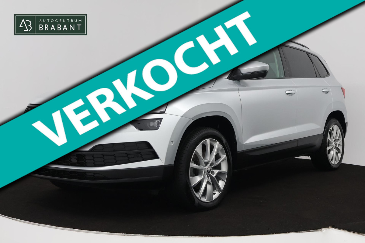 Škoda Karoq 1.5 TSI ACT Style Business (TREKHAAK, STOELVERWARMING, ACHTERUITRIJCAMERA, NAVIGATIE, ELEKTR STOELEN)
