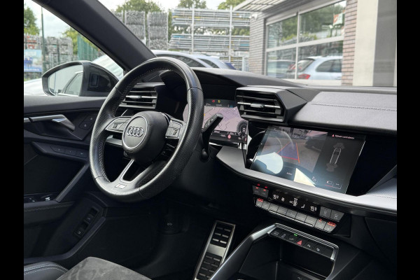 Audi A3 Sportback 40 TFSIe S-Line Acc|Dodehoek|Sportstoelen
