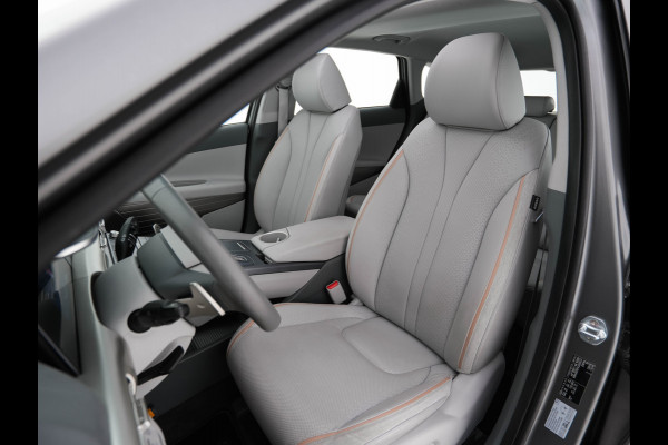 Hyundai NEXO FCEV Plus Pack [ HYDROGENIUM ] (INCL-BTW) Aut. *PANO | LUXURY-LEATHER | NAVI-FULLMAP | ADAPTIVE-CRUISE |  FULL-LED | KEYLESS | DAB |  KRELL-AUDIO | DIGI-WIDESCREEN-COCKPIT | SURROUND-VIEW | SHIFT-PADDLES | COMFORT-SEATS |
