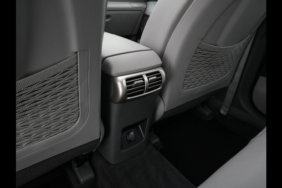 Hyundai NEXO FCEV Plus Pack [ HYDROGENIUM ] (INCL-BTW) Aut. *PANO | LUXURY-LEATHER | NAVI-FULLMAP | ADAPTIVE-CRUISE |  FULL-LED | KEYLESS | DAB |  KRELL-AUDIO | DIGI-WIDESCREEN-COCKPIT | SURROUND-VIEW | SHIFT-PADDLES | COMFORT-SEATS |
