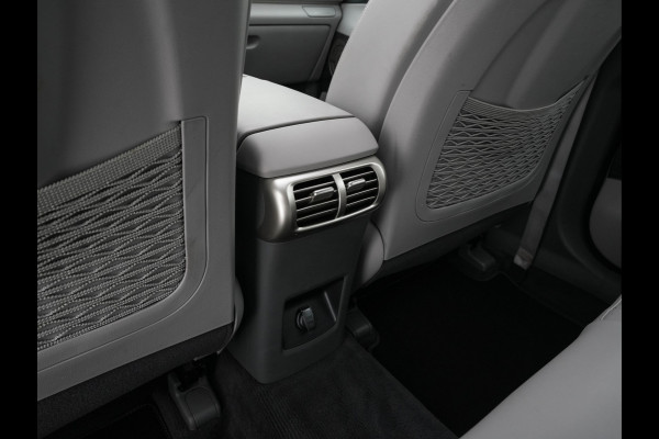 Hyundai NEXO FCEV Plus Pack [ HYDROGENIUM ] (INCL-BTW) Aut. *PANO | LUXURY-LEATHER | NAVI-FULLMAP | ADAPTIVE-CRUISE |  FULL-LED | KEYLESS | DAB |  KRELL-AUDIO | DIGI-WIDESCREEN-COCKPIT | SURROUND-VIEW | SHIFT-PADDLES | COMFORT-SEATS |
