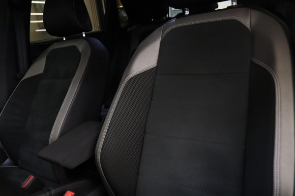 Volkswagen Polo Volkswagen Polo 2.0 TSI GTI / PANO / VIRTUAL / CARPLAY / ACC / STOE / HALFLEDER