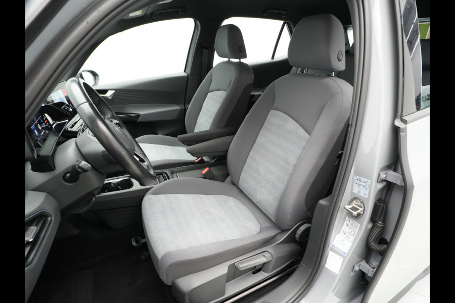 Volkswagen ID.3 Life 58 kWh Navigatie Pdc Stoel stuurverwarming Acc Carplay demo JP