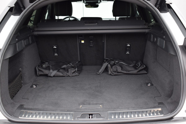 Land Rover Range Rover Velar 2.0 P400e | Meridian | Leer | Stuur- en Stoelverw. | Memory