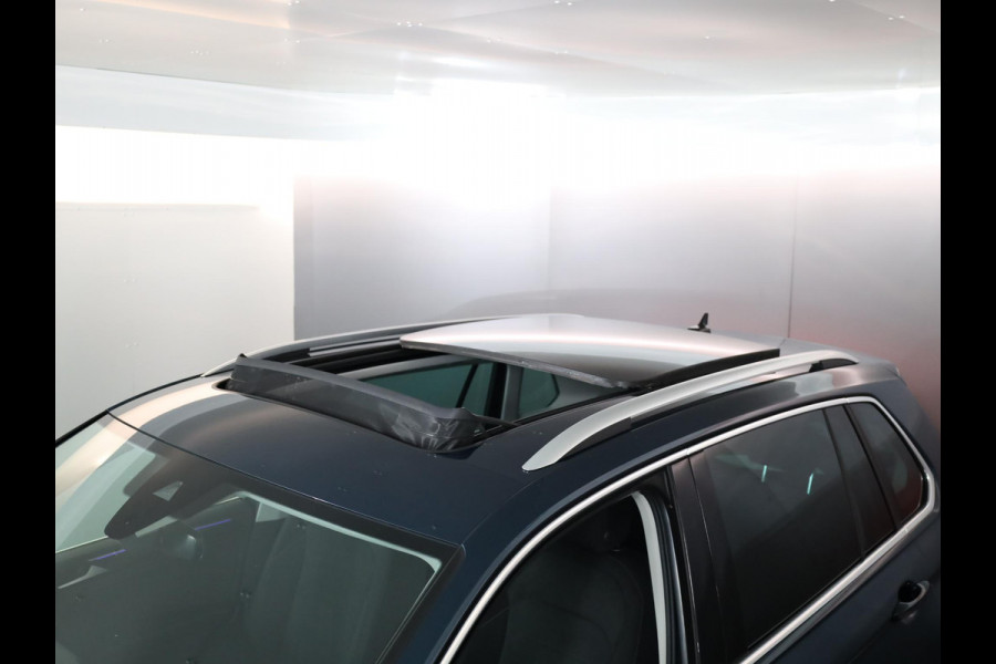 Volkswagen Tiguan 1.5 TSI Elegance 150pk DSG| Pano-dak| El.Trekhaak| 19'LM-velgen/ Alarm