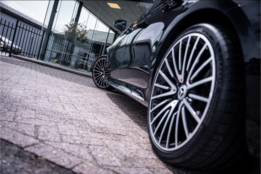 Mercedes-Benz S-Klasse 500 4MATIC Lang AMG Line ** Achterasbesturing ** Panodak ** HUD ** Burmester Premium Plus ** 21inch ** Ventilatie ** Massage