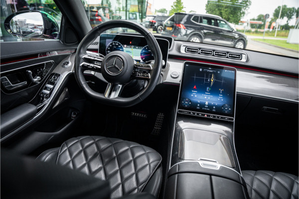 Mercedes-Benz S-Klasse 500 4MATIC Lang AMG Line ** Achterasbesturing ** Panodak ** HUD ** Burmester Premium Plus ** 21inch ** Ventilatie ** Massage