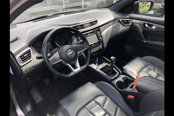 Nissan QASHQAI 1.2 DIG-T Tekna+ | Eerste eigenaar, Trekhaak, Bose, 360 Camera, Leer, Stoelverwarming, LED, Panoramadak, Navigatie